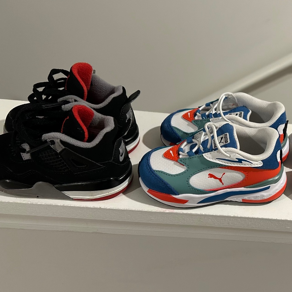 Toddler sneakers